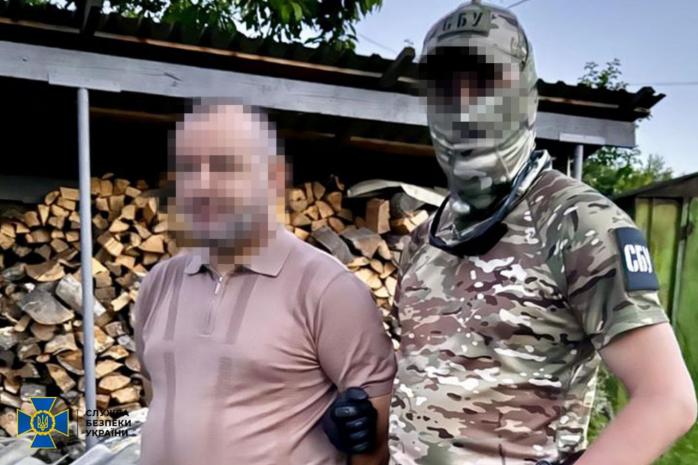 На Буковині упіймали рецидивіста-організатора схеми для ухилянтів