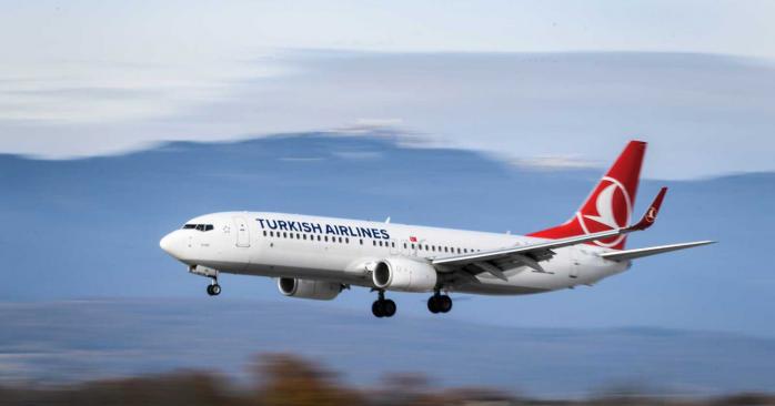 Пілот авіалайнера Turkish Airlines помер під час рейсу. Фото: