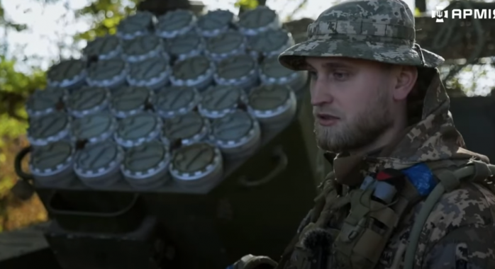 Україна використовує позашляховики Hummer як саморобні мінні загороджувачі