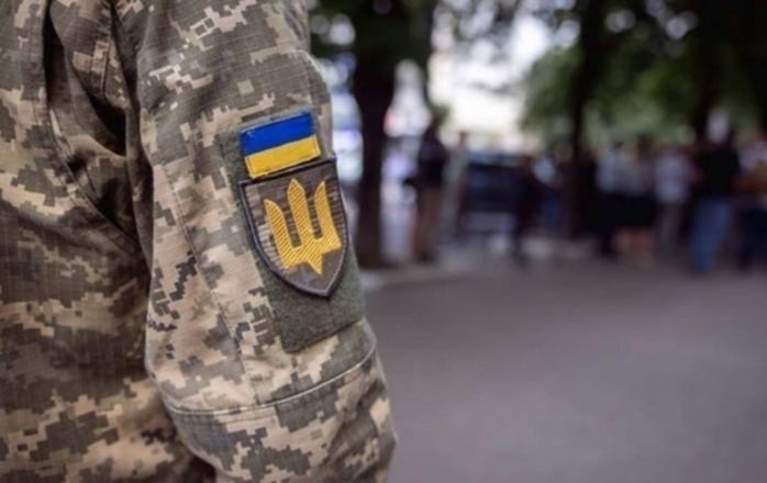 В Одесі військовозобов'язаний просидів майже добу в Mercedes, щоб не їхати до ТЦК